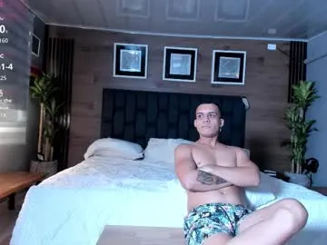 Aaron_11_ fan club preview