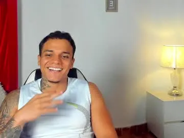 Alan_vitori live cam preview