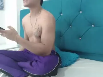 Aleex_adams live cam preview