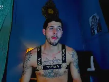 Alejo_323__ live cam preview