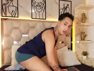 Alexis_castillohot live cam preview