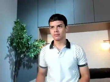 Alfred_vittar live cam preview