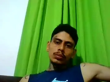 Alpha_zom live cam preview