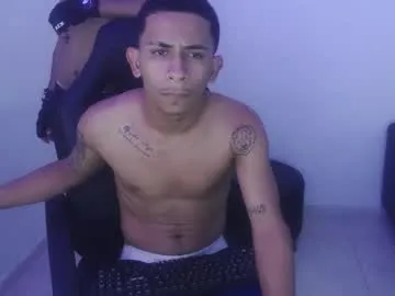 Alphas_latins live cam preview