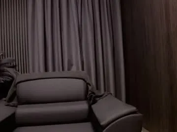 Antoniovalentinidiamond live cam preview