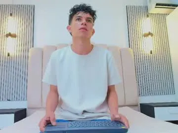 Austin_santos2 live cam preview
