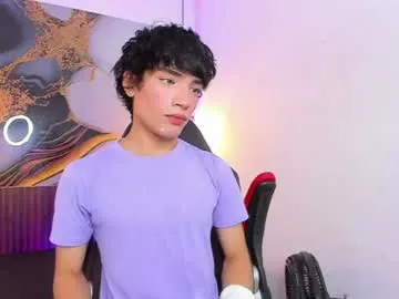 Avennlove preview thumbnail