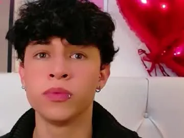 Axel_evanss fan club preview