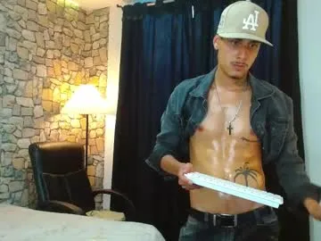 Bastiaan_28 live cam preview