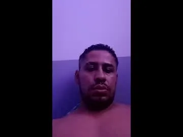 Bebesaurio1922 live cam preview