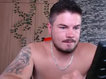 Blueeyeboy0 live cam preview