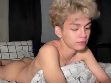 Camwithethan live cam preview