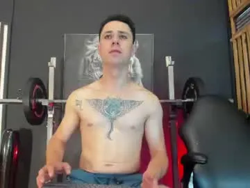 Clark_kush live cam preview