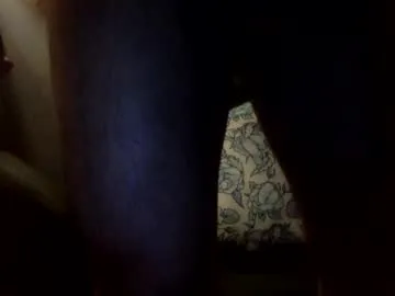 Collegeboi02 live cam preview