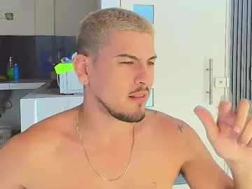 Crazyybull live cam preview