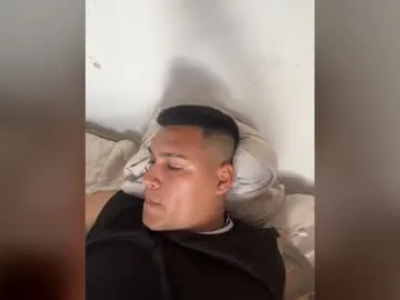 Cristopher_011 live cam preview