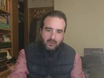 Curiosillo1983 live cam preview
