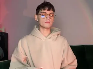 Danieltuckerr preview thumbnail