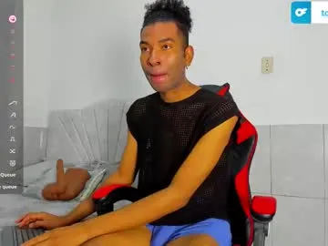 Dharwinth_25 live cam preview