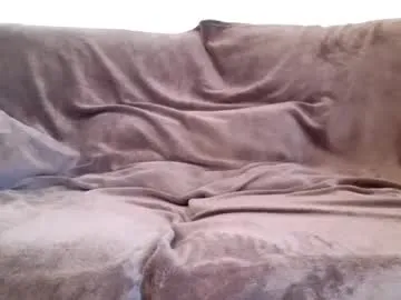 Edgemyshavedbritishdick live cam preview