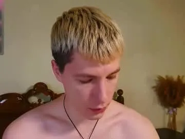 Ethan7inches live cam preview