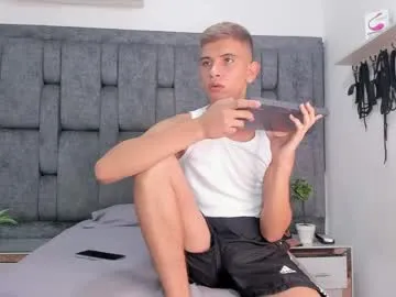 Ethanhot_os live cam preview