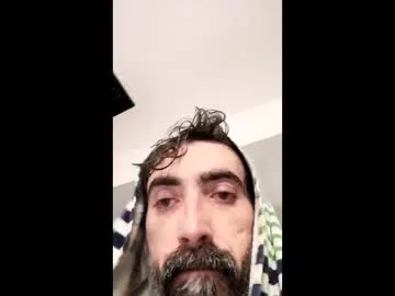 Folkmetalqc2 live cam preview