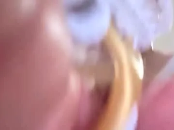 Freaksonlyroom preview thumbnail