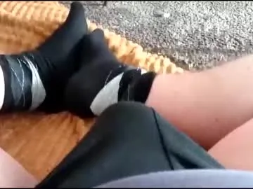 Frenchbislave live cam preview