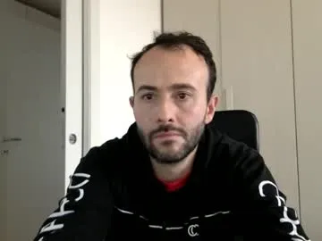 Hhombre preview thumbnail