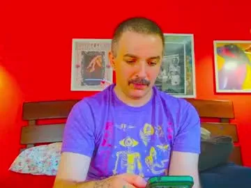Hipstertrashdumpsterfire live cam preview