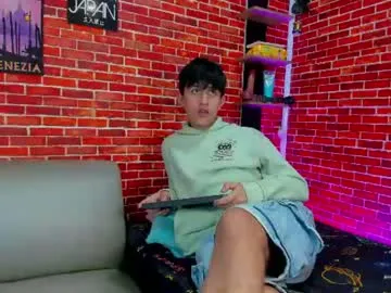 Hoot_boyss_ live cam preview