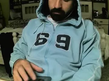 Hugeveiny preview thumbnail