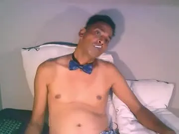 Indianhunk2026 live cam preview