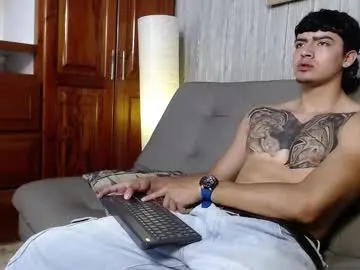 Jackson_macleyn live cam preview