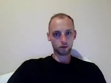 Jamesengland23 live cam preview