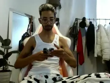 Jhonsonvlatino live cam preview