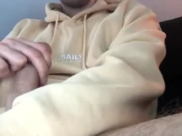 Kjell712047 live cam preview