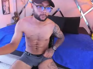 Kylejoss30 live cam preview