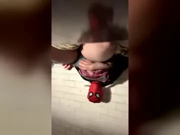 Latino_spiderman live cam preview