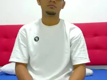 Leo27__ live cam preview