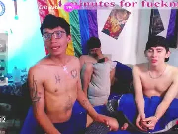 Little_sunshine_squad live cam preview