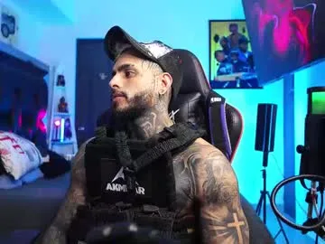 Logan_hugh8 live cam preview