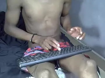 Longmosnterdick live cam preview