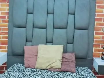 Luxuryheavenn live cam preview