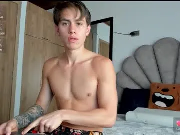 Manucute_23_ live cam preview