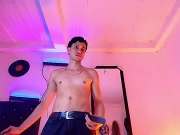 Marcus_hanks1 live cam preview