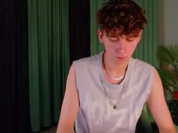 Mark_safr live cam preview