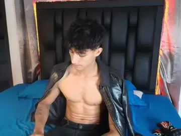 Maximo_romano live cam preview