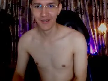 Milandavid1 live cam preview